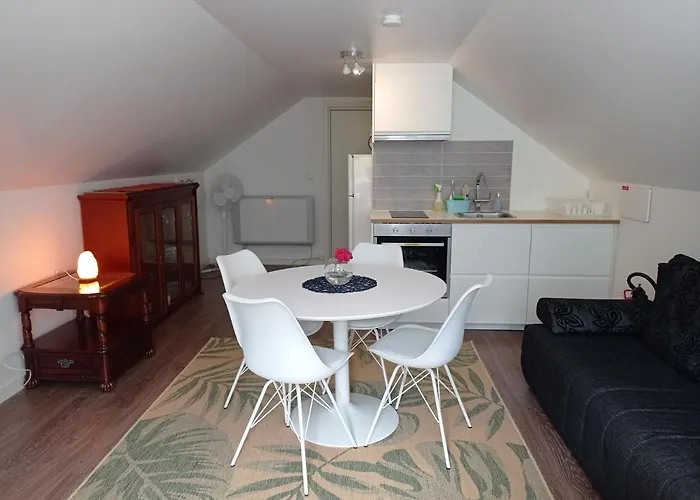 Séjour chez l'habitant Family In Modern House Eide (More og Romsdal)