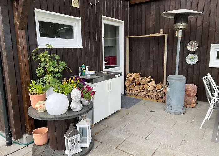 Séjour chez l'habitant Family In Modern House